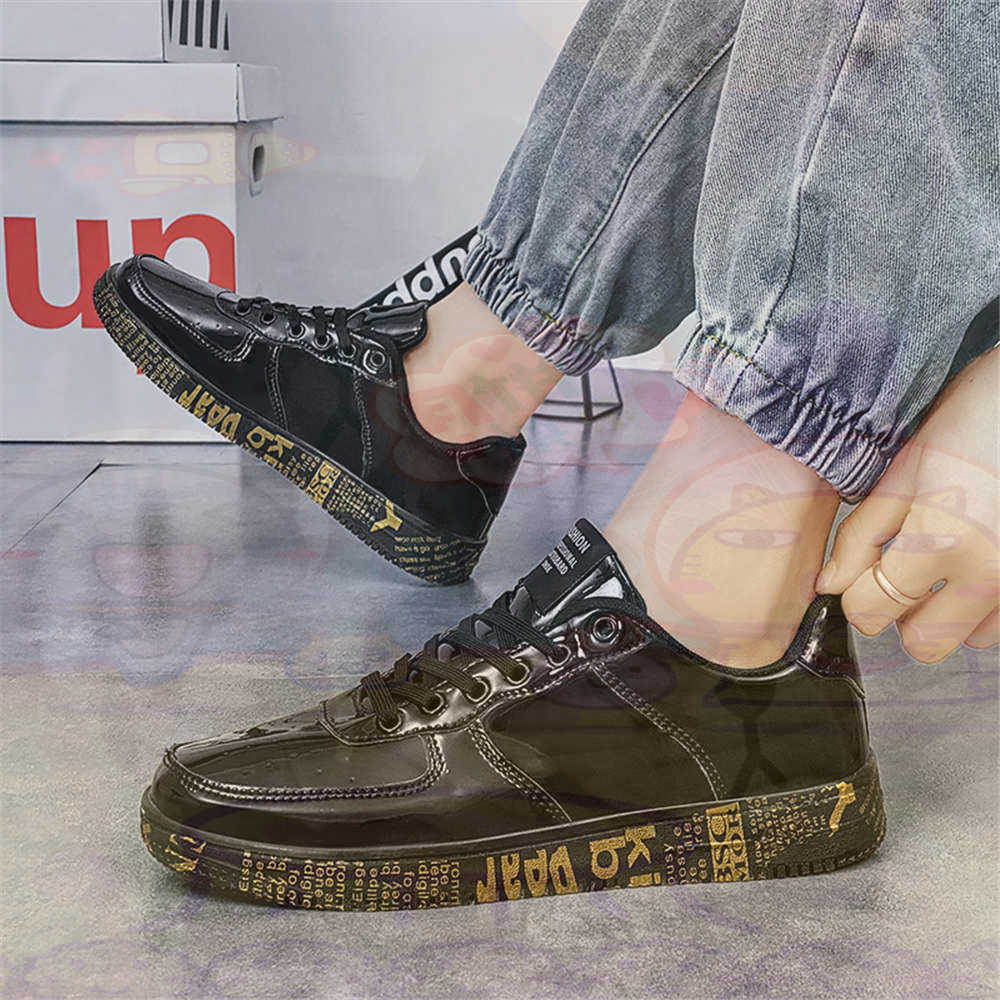 Round Foot Size 45 Sneakers Wh - огляд і ціна Outdoor Sport Use Class